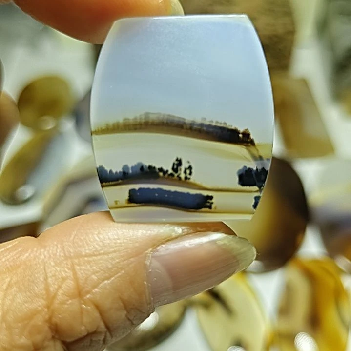 玛瑙/玉髓未镶嵌珠宝奇石