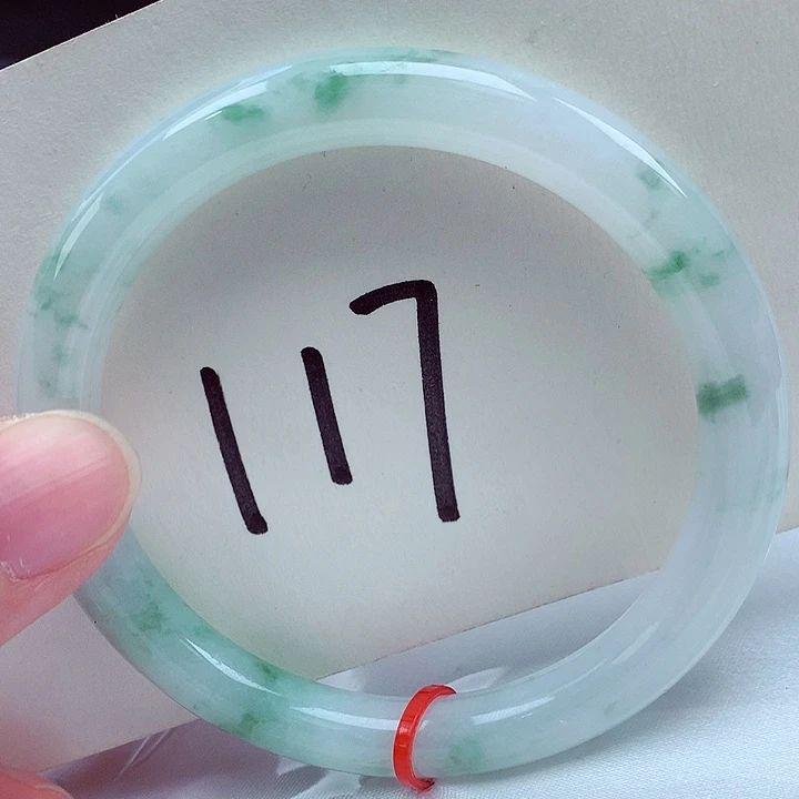 翡翠未镶嵌手镯翡翠