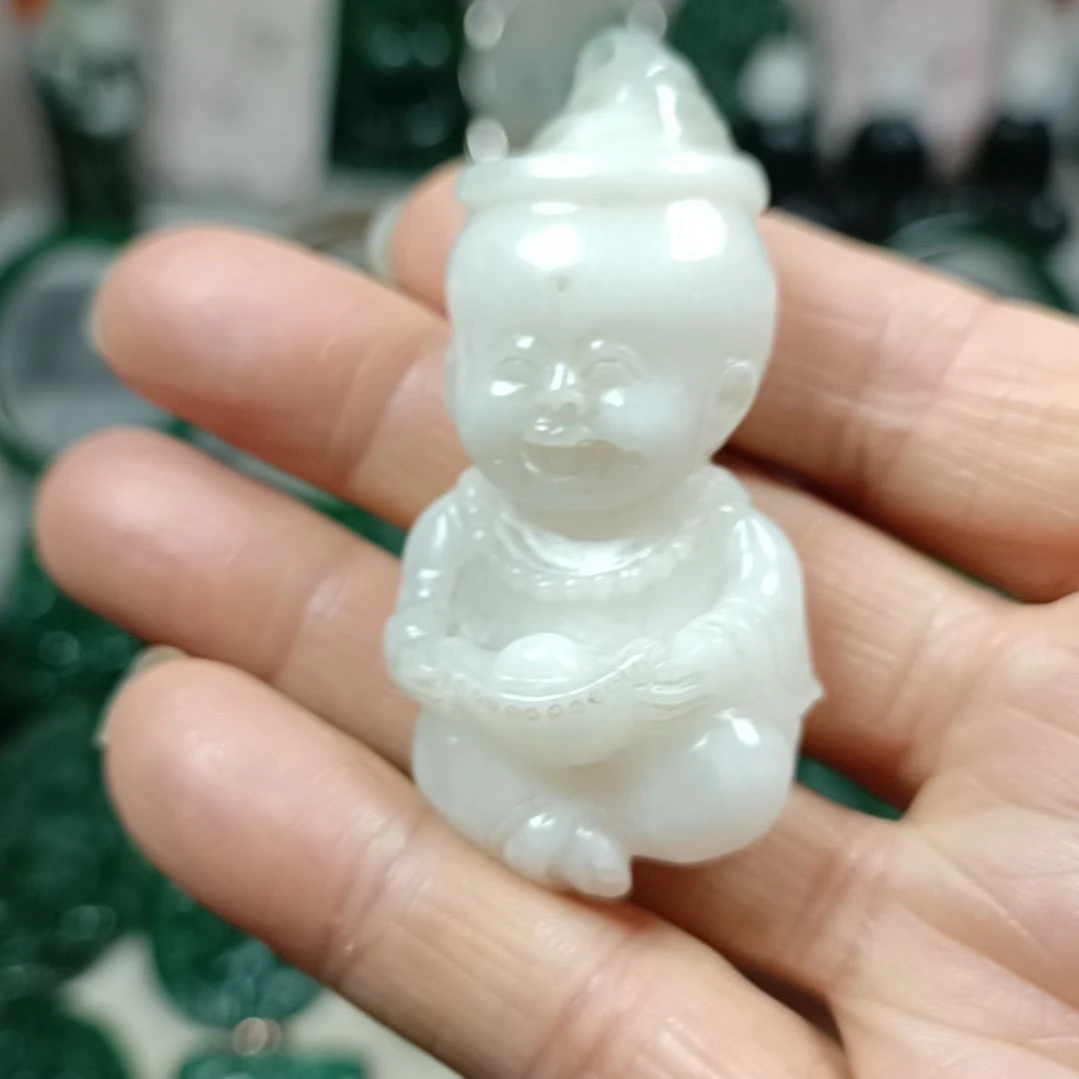 独山玉未镶嵌善财童子