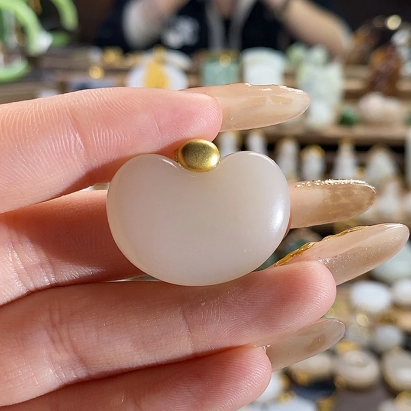 【闪购商品】和田玉吊坠18K金镶嵌