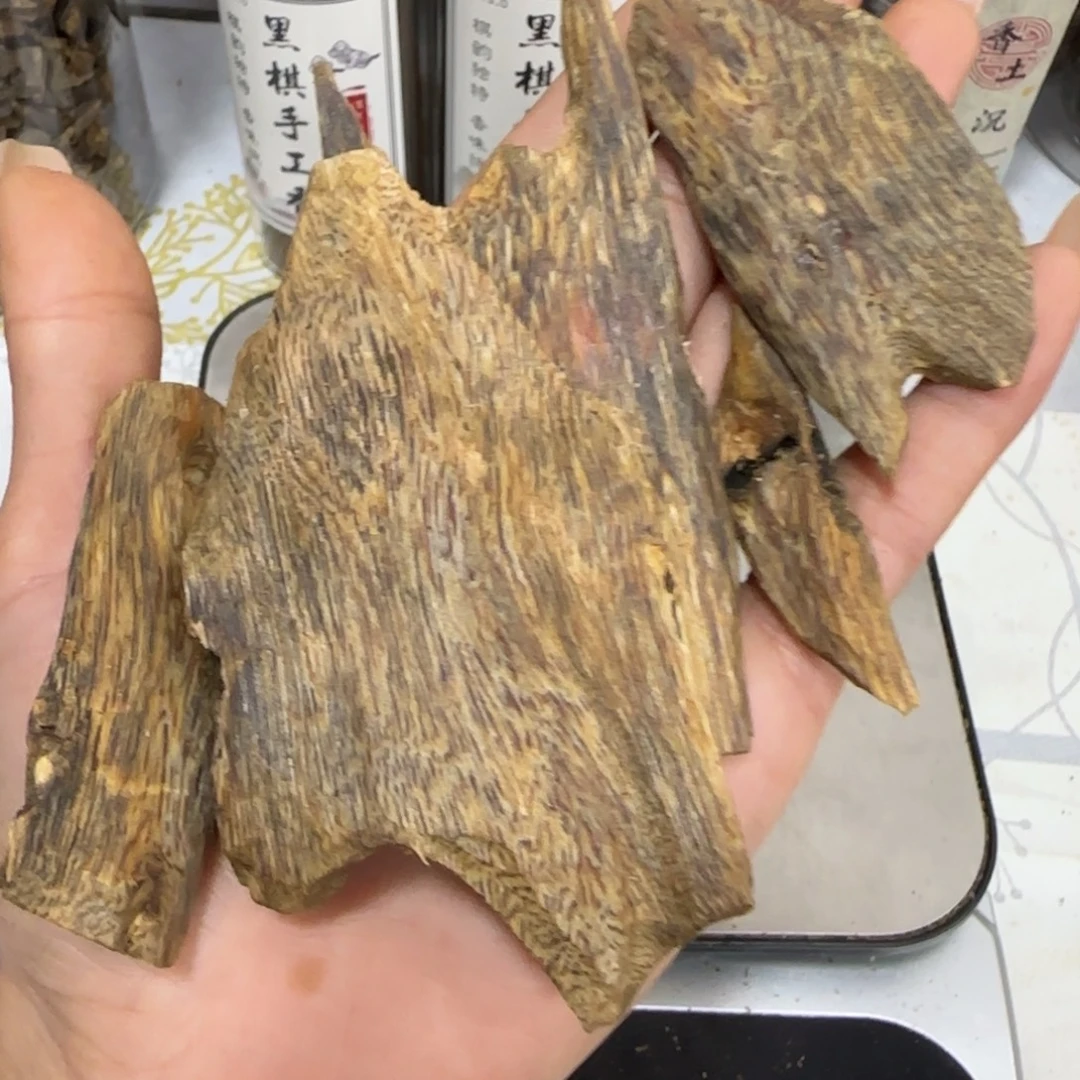 沉香摆件海南奇楠沉香老料乌身块料46