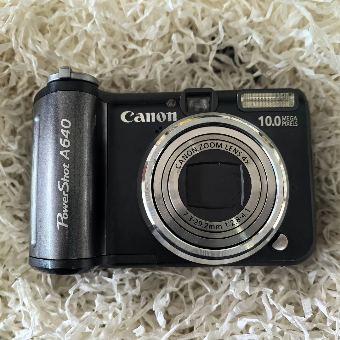 9新 Canon/佳能 A640 黑色自拍1000万像素四倍变焦
