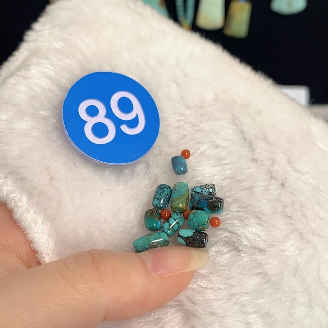 南红玛瑙未镶嵌珠宝奇石