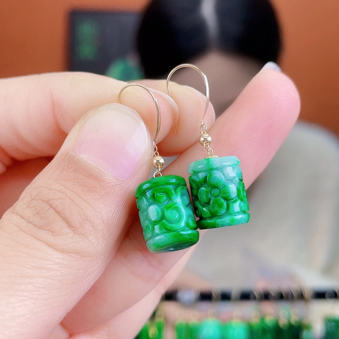 翡翠18K金镶嵌耳饰