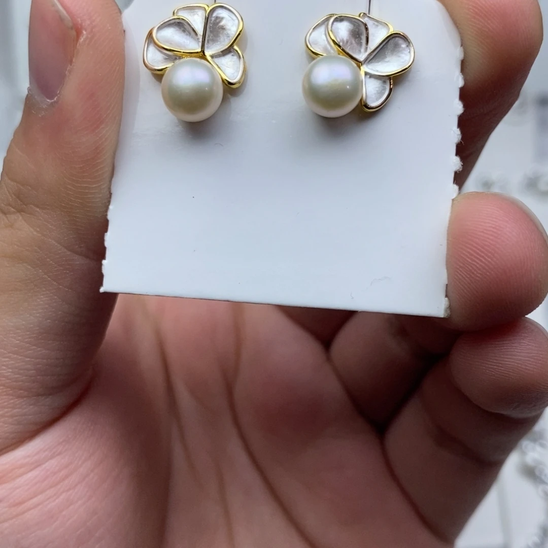 耳饰未镶嵌淡水珍珠