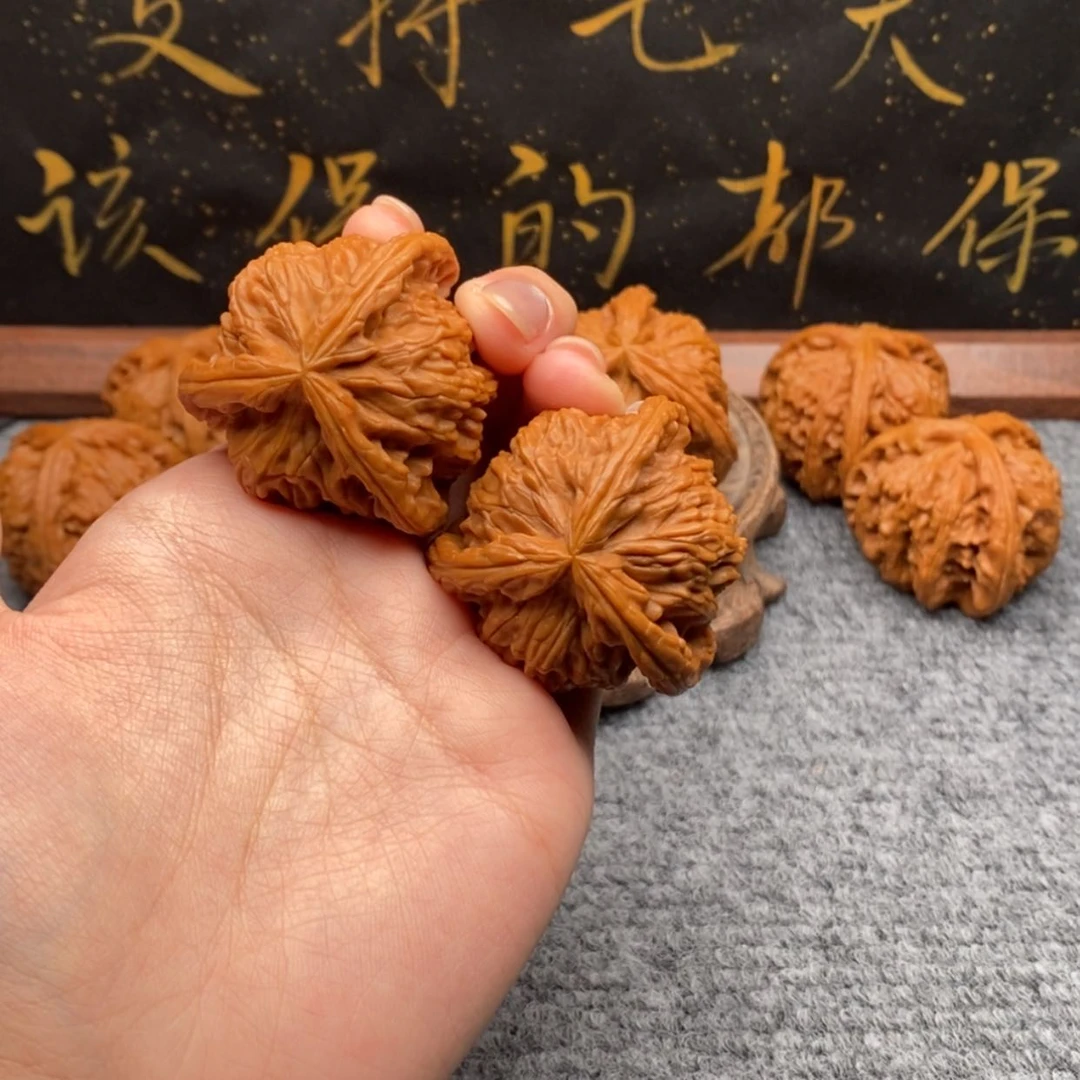 【闪购商品】吊坠文玩核桃柒*