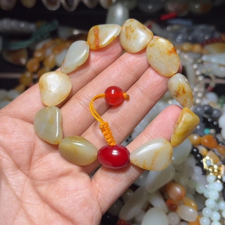 和田玉未镶嵌手链