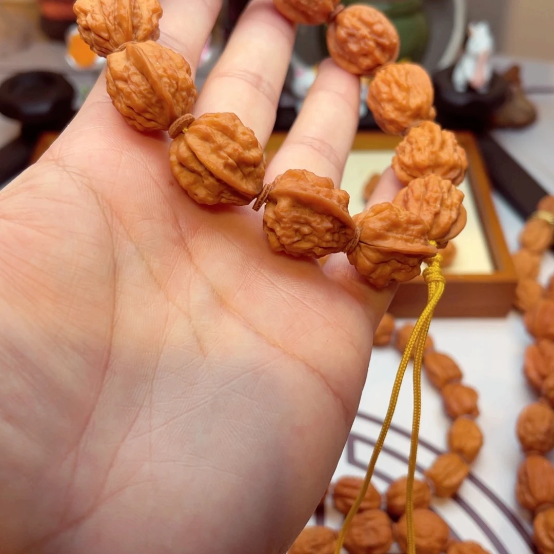 文玩核桃手串蛤蟆头