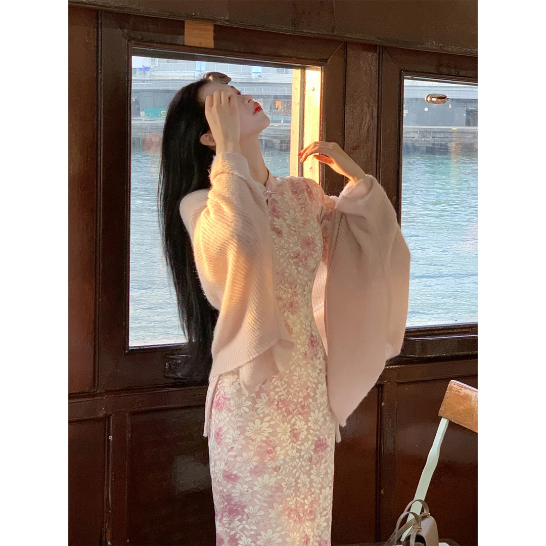 凌茜恣禾【知秋】复古针织外搭早秋宽松百搭气质氛围感斗篷披肩