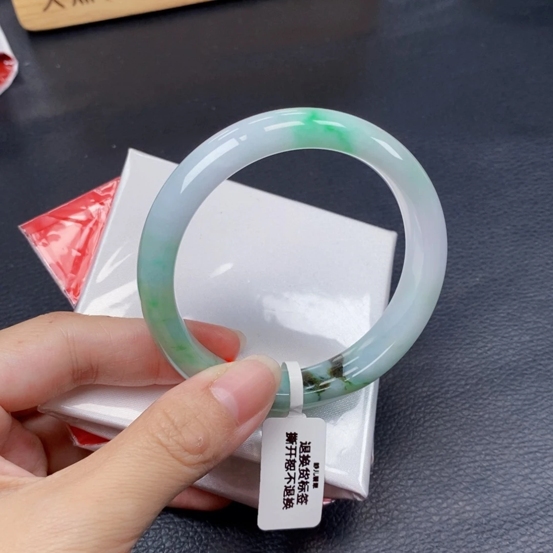 【闪购商品】未镶嵌手镯翡翠54圈口