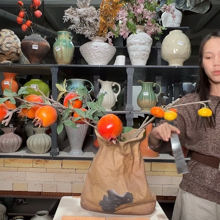 景德镇陶瓷花瓶微瑕