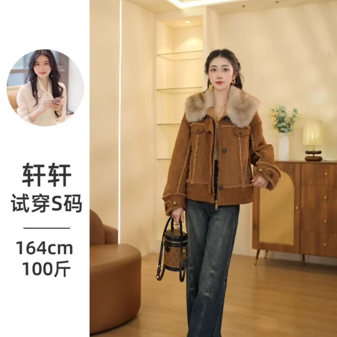 轩轩】秋冬季新款原创设计师百搭时尚轻奢带毛领短款外套女 85096