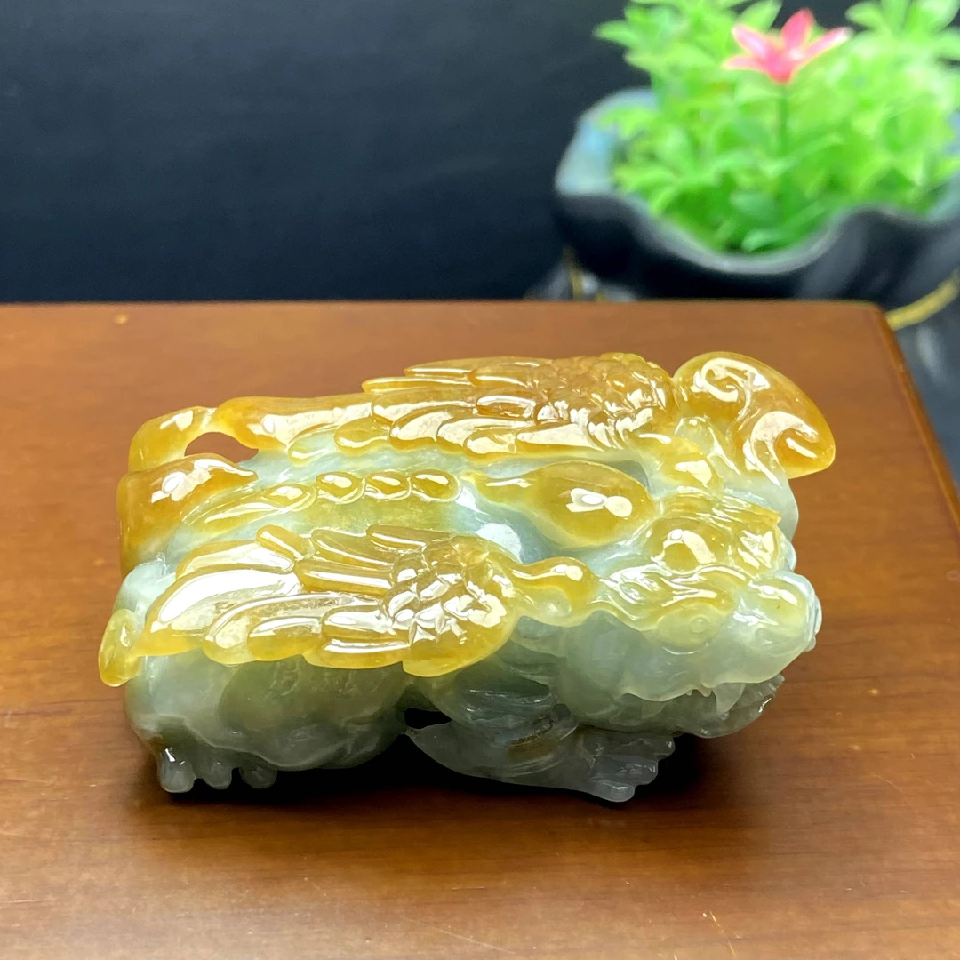 RX30天然缅甸A货翡翠飞天貔貅小摆/095559/北京中保拍卖
