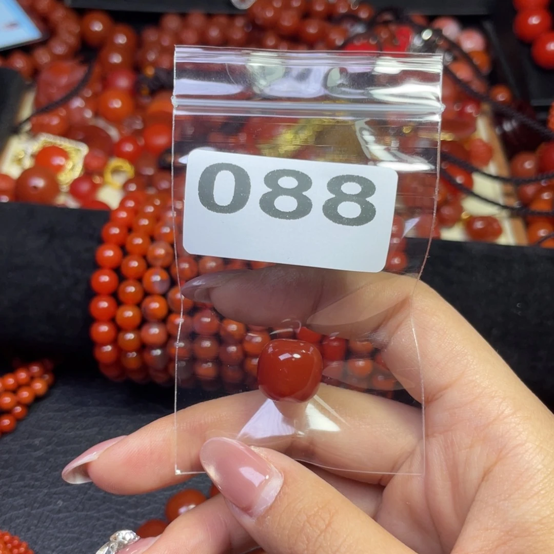 南红玛瑙手链合金髙****?