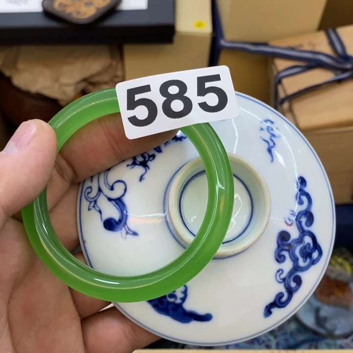 瓷片哦哦哦哦哦哦