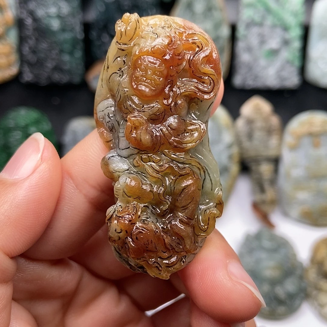 定制翡翠未镶嵌鸿***。天然缅甸翡翠A货毛货抛光定制