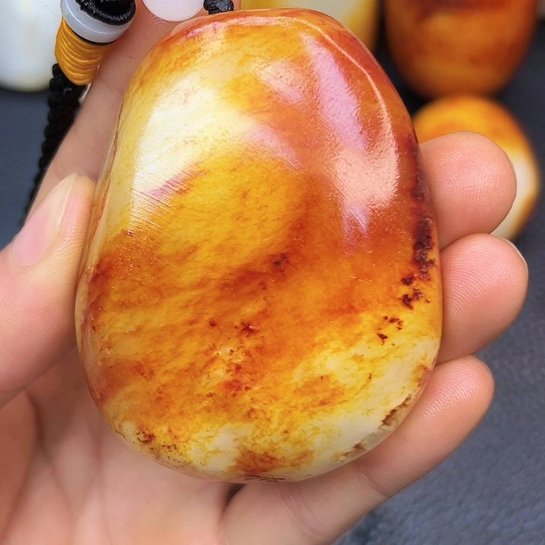 和田玉未镶嵌珠宝奇石