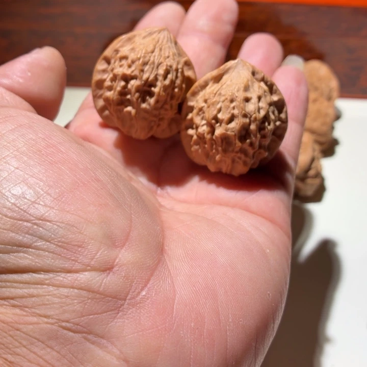 文玩核桃把件太行山公子帽
