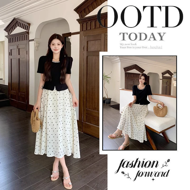 夏季穿搭一整套女2025新款时尚减龄短袖上衣气质显瘦半身裙两件套