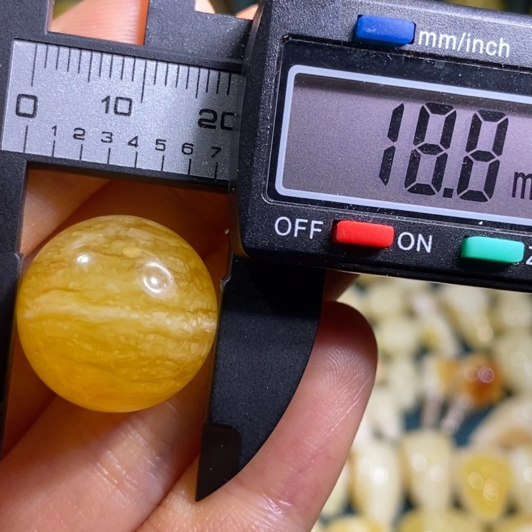 未镶嵌蜜蜡裸石微瑕