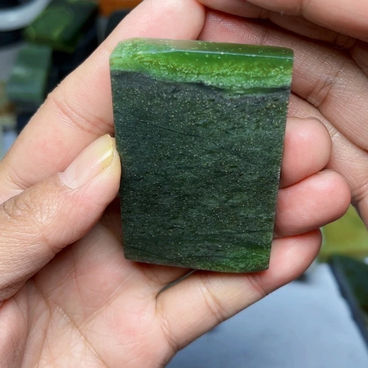 未镶嵌和田玉珠宝半成品