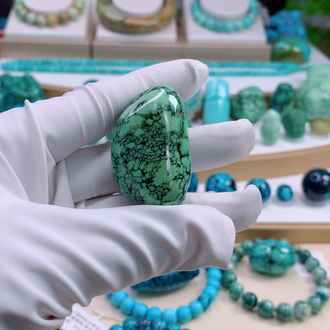 未镶嵌绿松石珠宝奇石