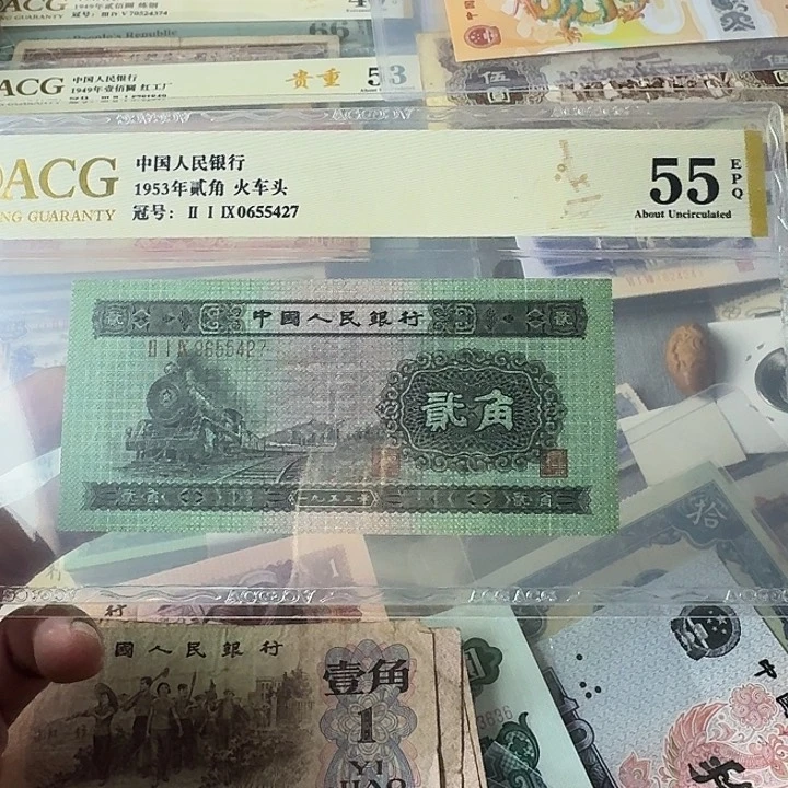 甲*虫全新427……………………好品