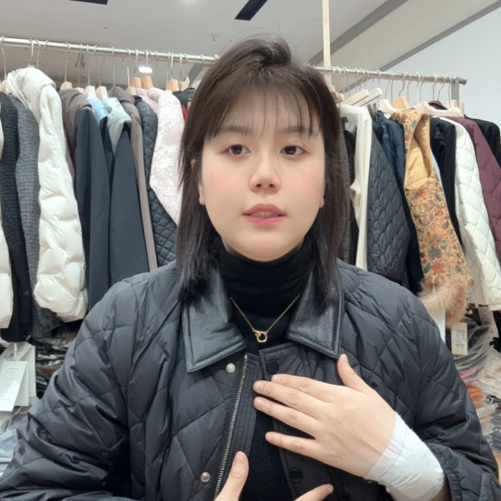 零***一芮娜依莲芮娜依莲