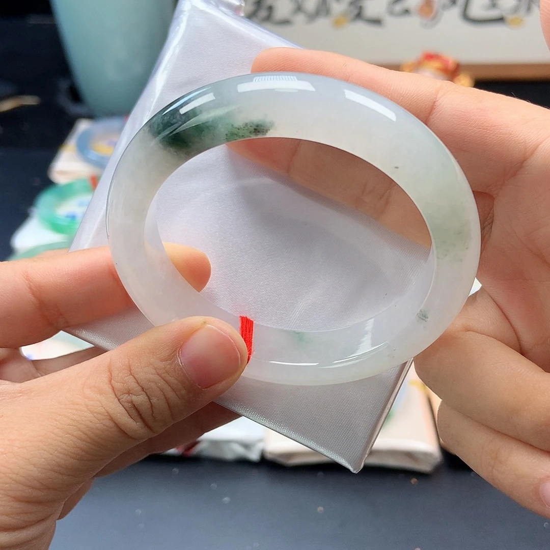 翡翠未镶嵌手镯80号