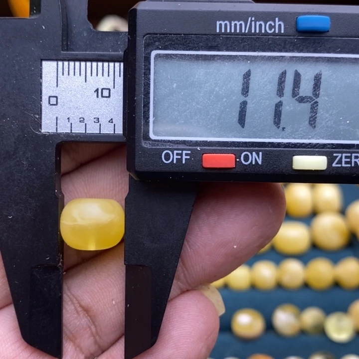 裸石琥珀未镶嵌36号11.4*9微瑕