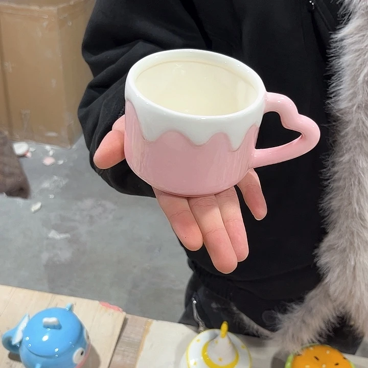 紫砂茶叶罐奶***.我们的生活