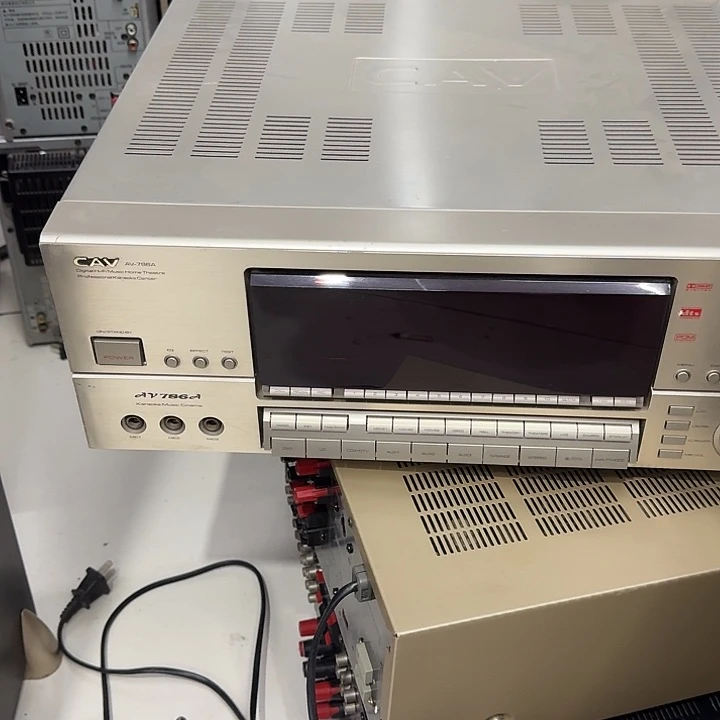 春***o8新功放机运费自理