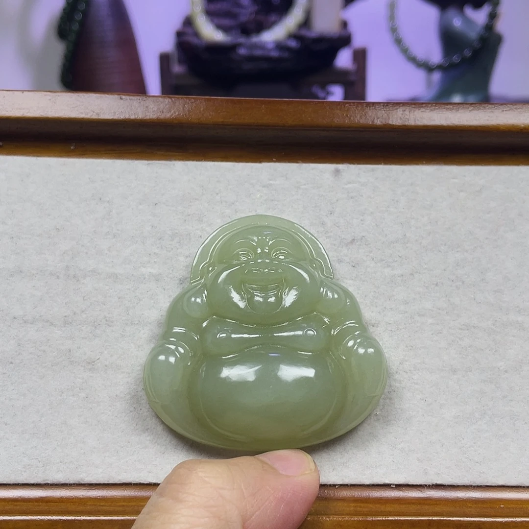 和田玉未镶嵌吊坠(赠链)