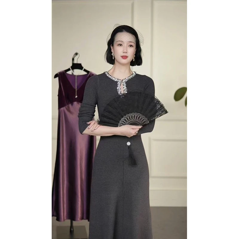 GW新款高领简约重工风高级百搭内搭秋冬款连衣裙866