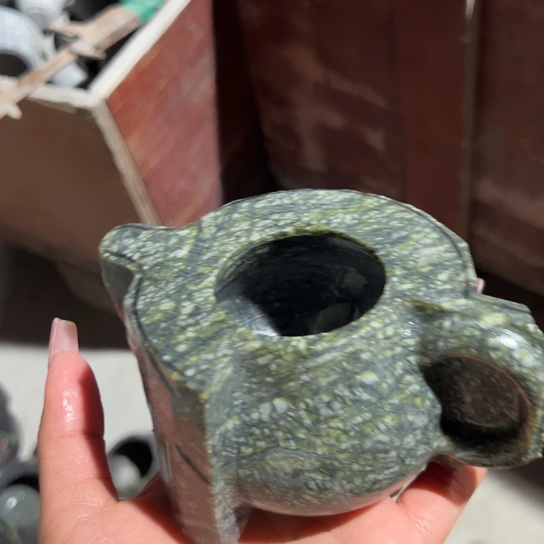 遇壶堂安山玉瑕疵壶