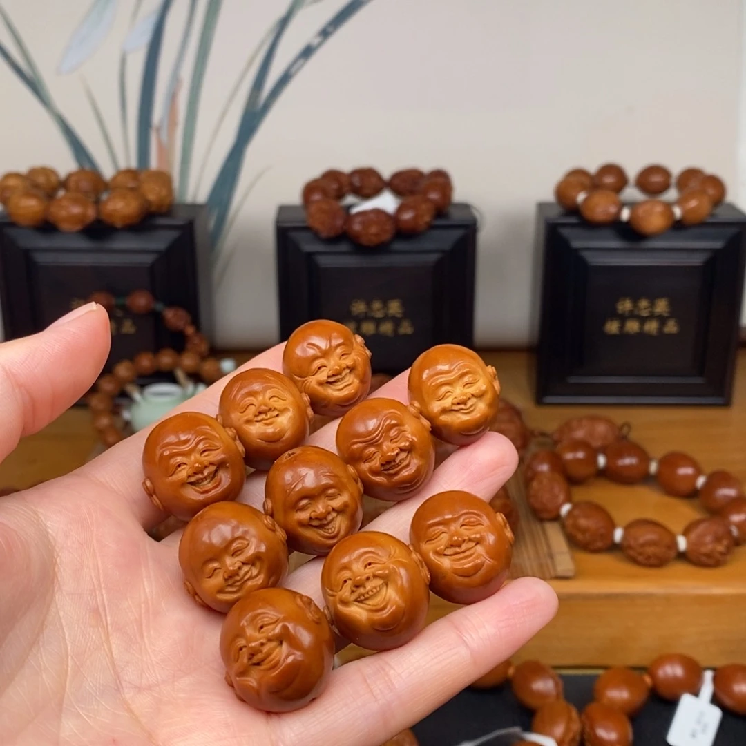 手串橄榄核顾志东老师人生百态