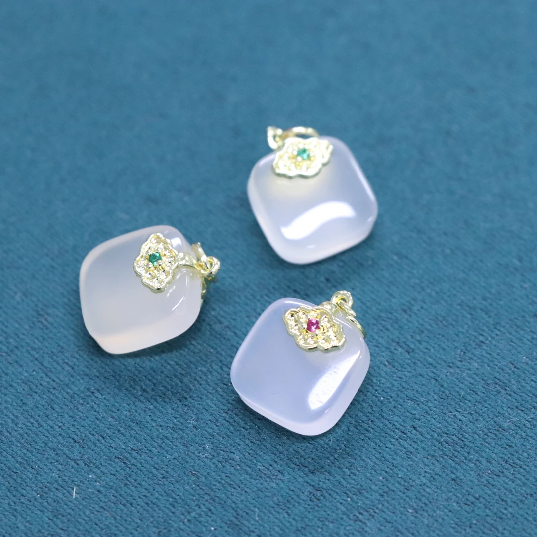 原矿无优化天然玛瑙玛瑙无事牌配饰多样性发一颗随机发