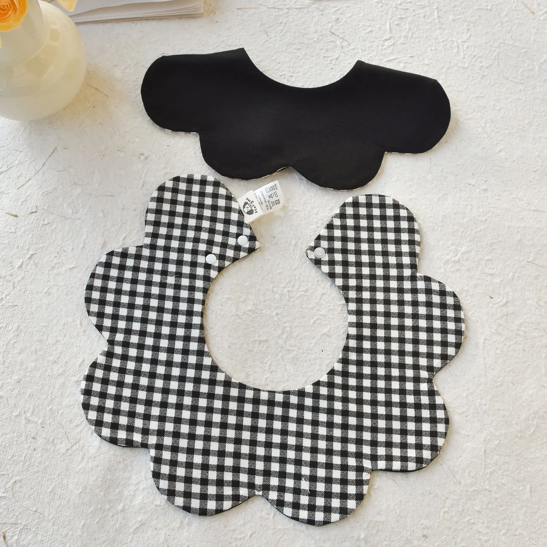 [y473]黑色小格子口水巾围兜新生儿防吐奶柔软透气可爱ins风