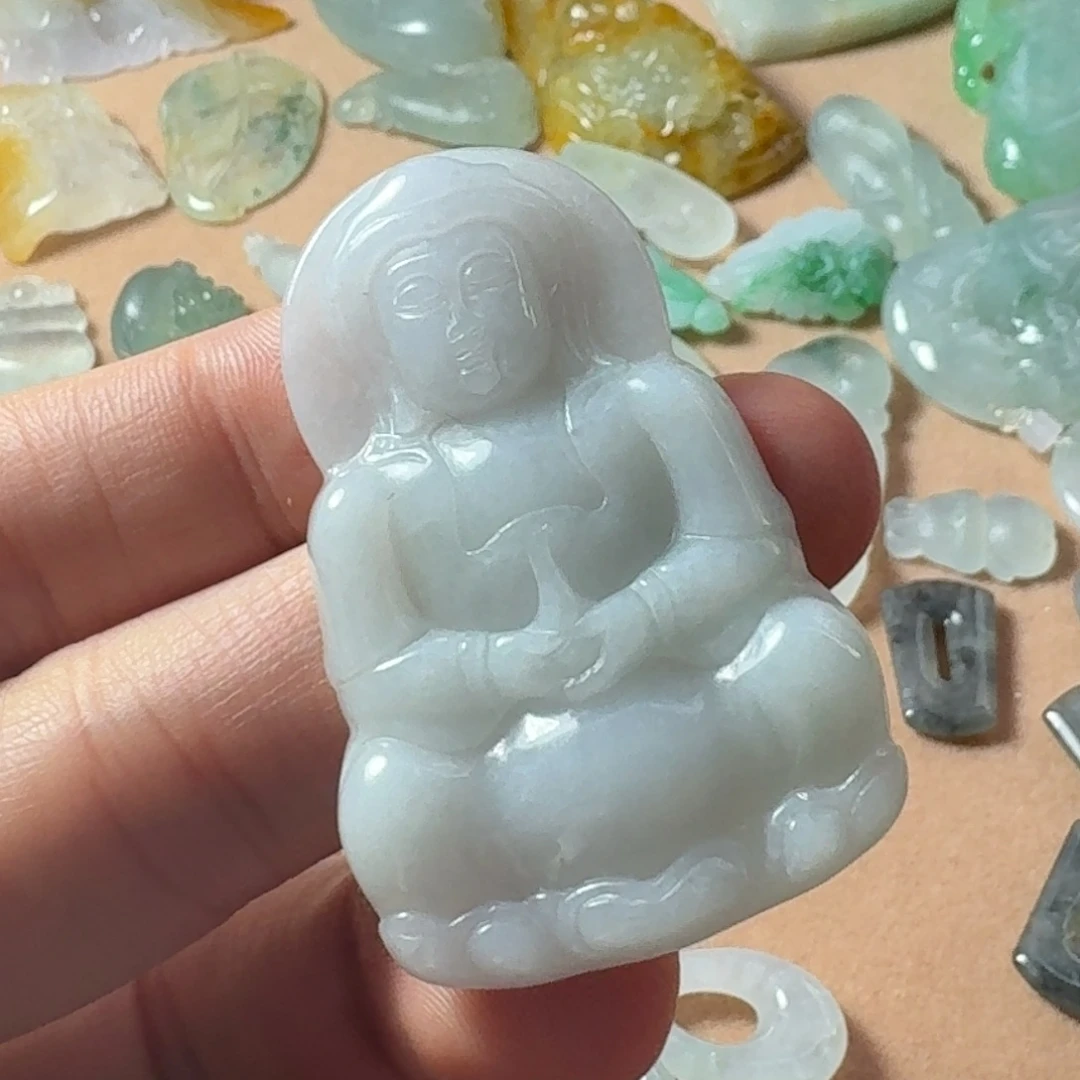 定制翡翠未镶嵌观音