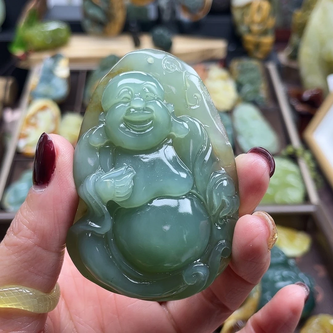 蛇纹石玉颈饰未镶嵌盛**年花玉笑佛