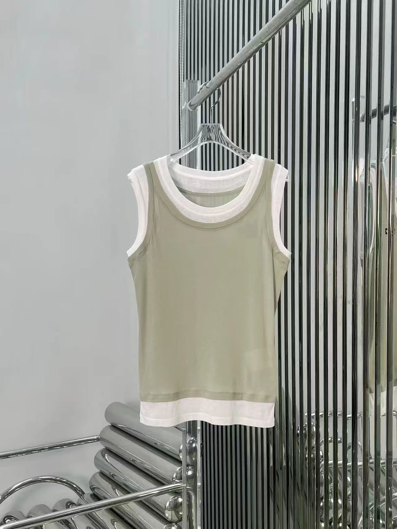 假两件徽标背心 字母简约撞色休闲潮流无袖上衣