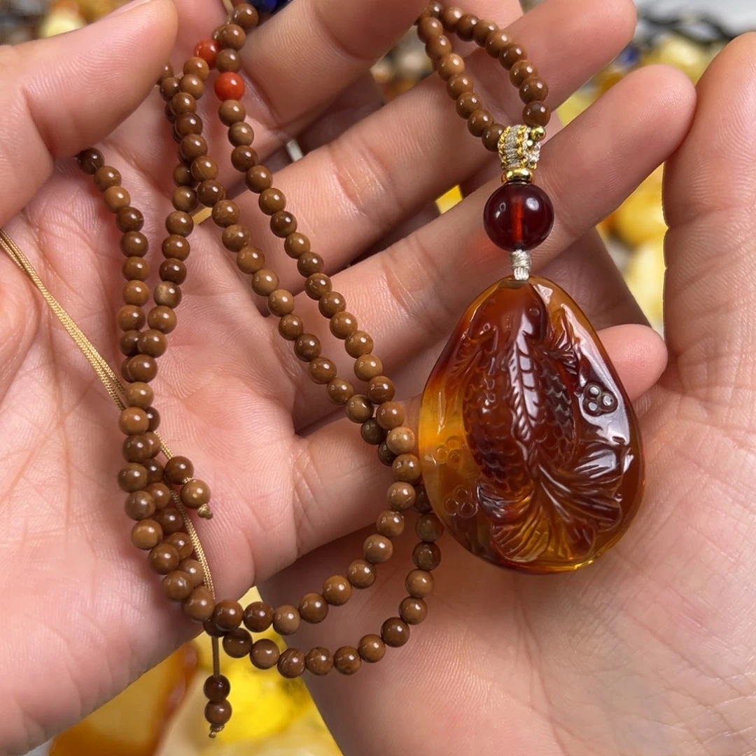 琥珀未镶嵌裸石琥珀