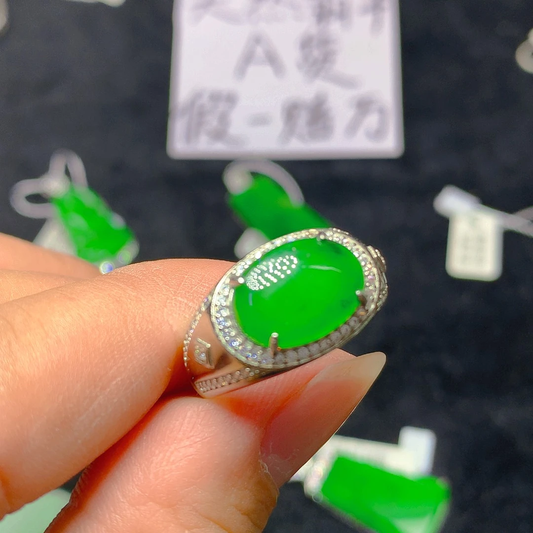 颈饰银S925镶嵌翡翠