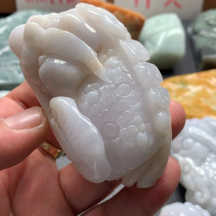 翡翠未镶嵌颈饰保真天然a货翡翠