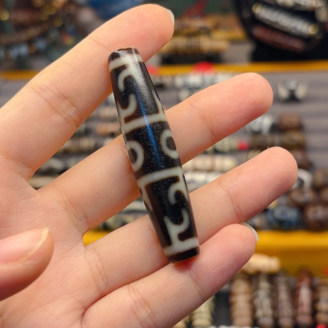 玛瑙/玉髓未镶嵌珠宝半成品哑****怪