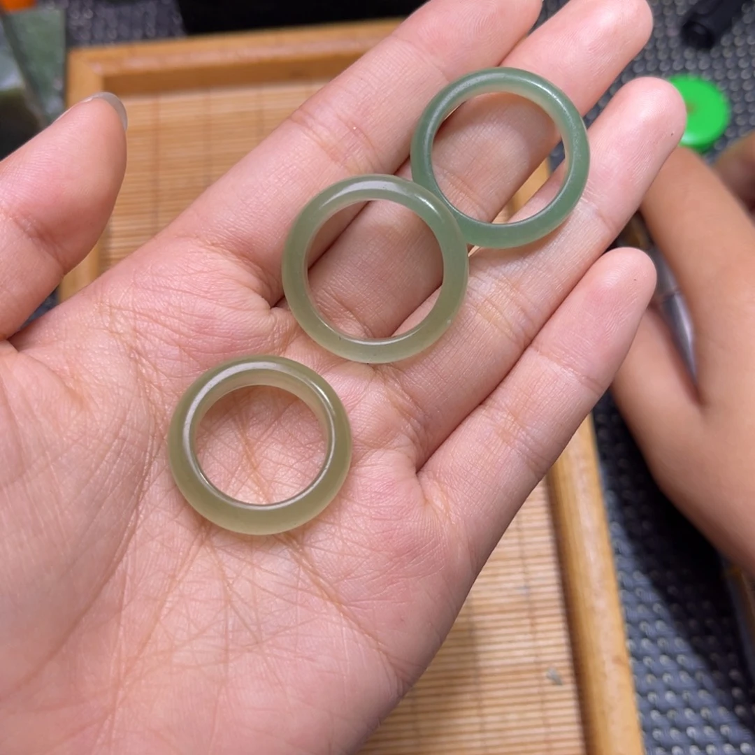 未镶嵌和田玉珠宝半成品