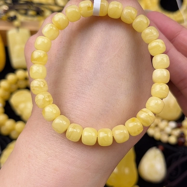 琥珀未镶嵌颈饰琥珀，