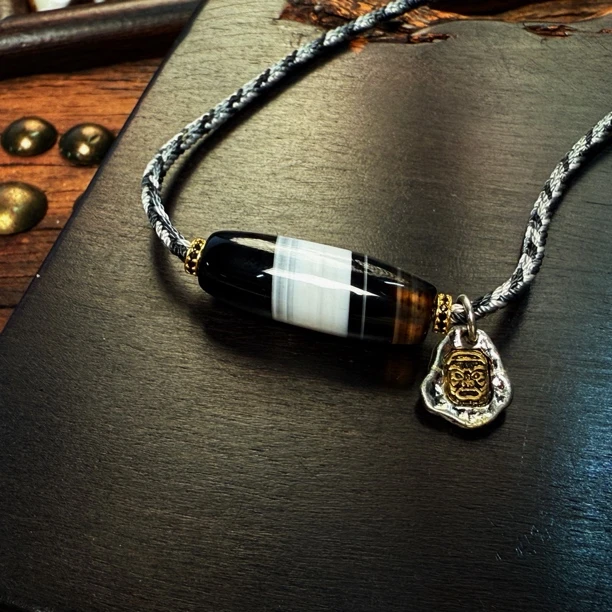 【東邪设计师款 ·D1】天然缠丝一线高油玛瑙吊坠锁骨链（多样性发货）