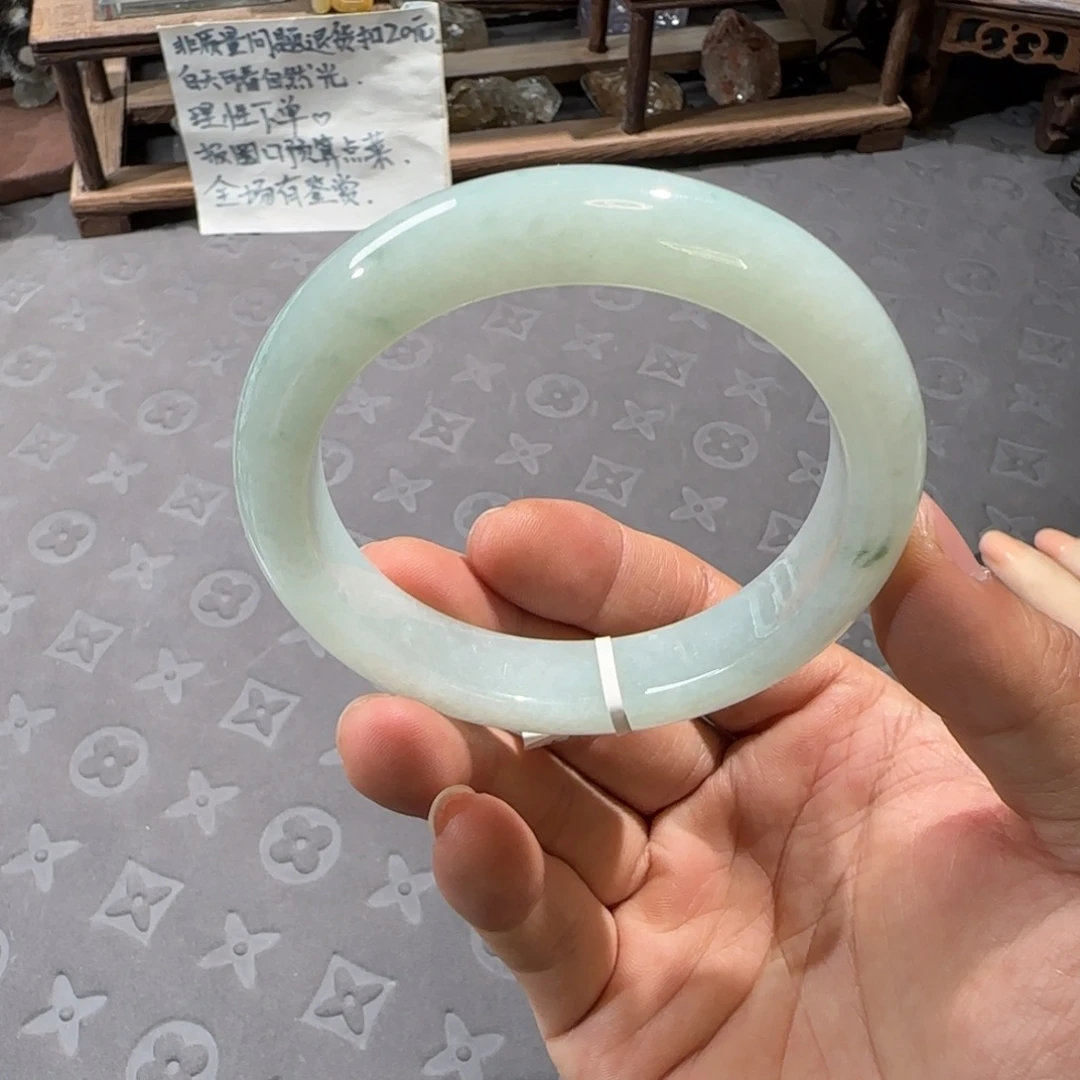 翡翠未镶嵌手镯60.8圈口