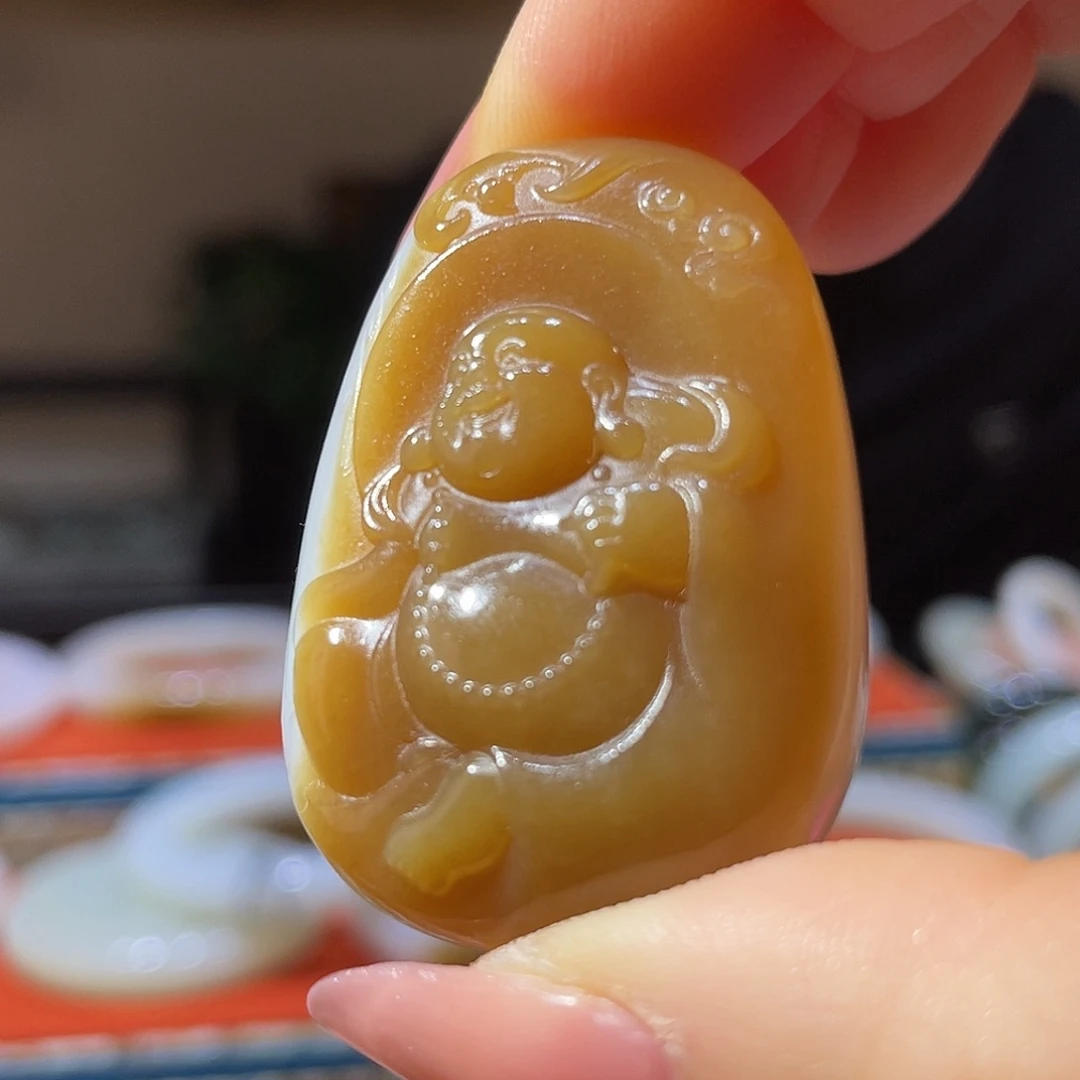 和田玉（糖玉）未镶嵌颈饰